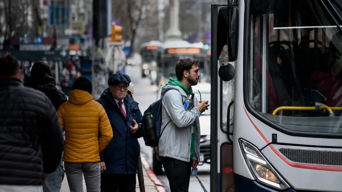 Criamos uma proposta para redesenhar o transporte público em Montevidéu